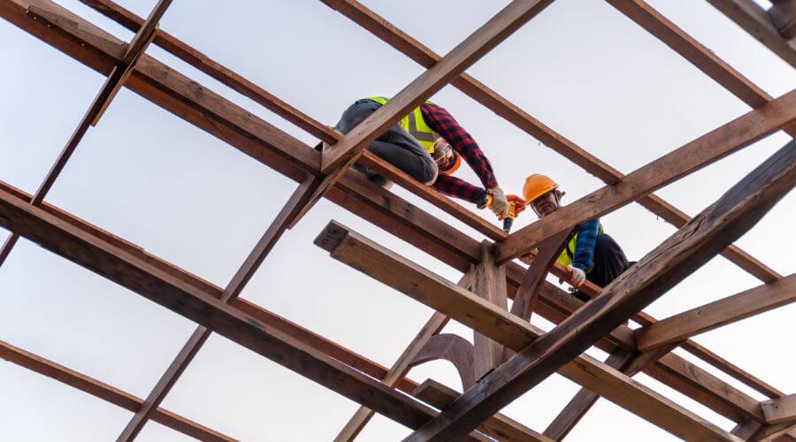 Professional gutter cleaning services in Liberty, SC